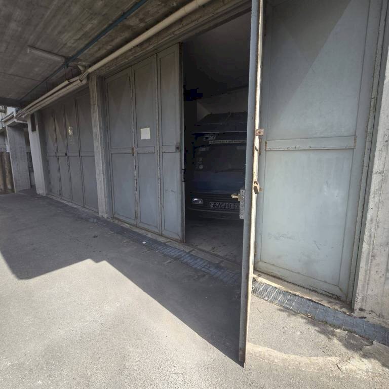 Warehouse via Sant'Elia, Roccapiemonte - photo 3