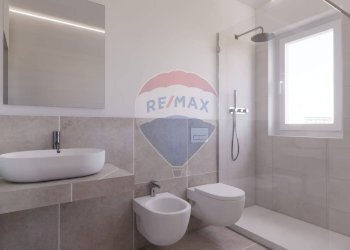 Bagno - Quadrilocale Via Lazio
 
12a, Lecce - foto 11