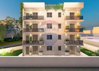 Edificio all\'aperto - Quadrilocale Via Lazio
 
12a, Lecce - foto 1