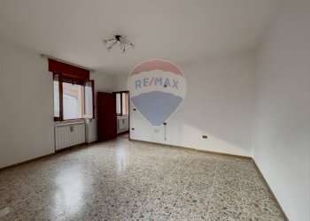 Stanza vuota - Casa semi indipendente Via Orientale
 
35, Treglio - foto 24