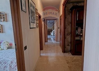 Hall / corridoio - Appartamento Via Parma
 
2, Lanciano - foto 13