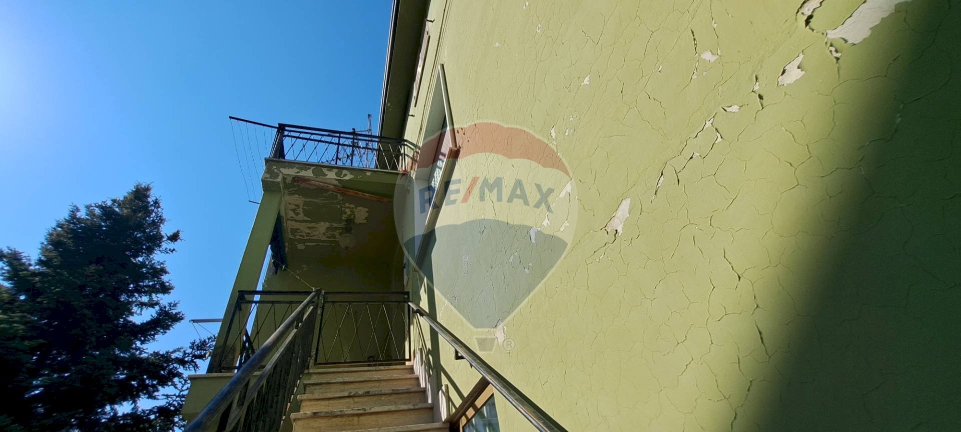 Balcone - Villa Bifamiliare Via Ovidio Publio Nasone
 
21, Castel Frentano - foto 3