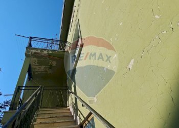 Balcone - Villa Bifamiliare Via Ovidio Publio Nasone
 
21, Castel Frentano - foto 3