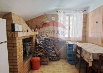 Cucina - Villa Bifamiliare Via Ovidio Publio Nasone
 
21, Castel Frentano - foto 28