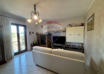 Soggiorno - Trilocale Via Principale
 
189, Mozzagrogna - foto 9