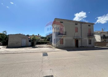 Casa all\'aperto - Casa indipendente Contrada Scosse
 
36, Altino - foto 1