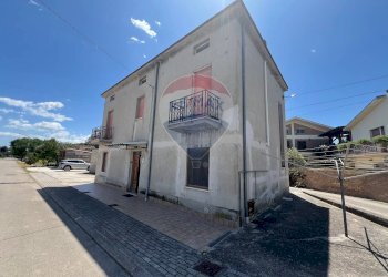 Casa all\'aperto - Casa indipendente Contrada Scosse
 
36, Altino - foto 4