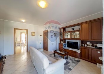 Soggiorno - Appartamento Via Teofilo Patini
 
50, Castel Frentano - foto 15