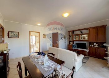 Sala da pranzo - Appartamento Via Teofilo Patini
 
50, Castel Frentano - foto 19