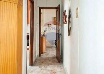 Hall / corridoio - Quadrilocale Via Etnea
 
722, Catania - foto 12