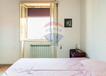 Camera / camera da letto - Quadrilocale Via Etnea
 
722, Catania - foto 18