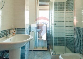 Bagno - Quadrilocale Via Etnea
 
722, Catania - foto 21