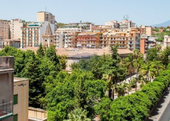 Edificio all\'aperto - Quadrilocale Via Etnea
 
722, Catania - foto 29