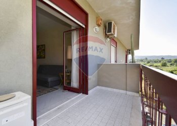 Balcone - Trilocale via spiaggia
 
21, Mascali - foto 14