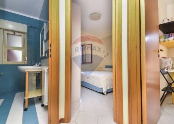 Hall / corridoio - Trilocale via spiaggia
 
21, Mascali - foto 21