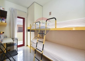 Camera / camera da letto - Trilocale via spiaggia
 
21, Mascali - foto 30