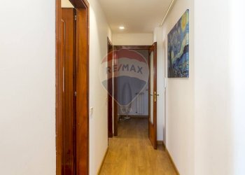 Hall / corridoio - Quadrilocale Piazza Eroi D'ungheria
 
7, Catania - foto 15