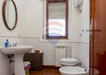 Bagno - Quadrilocale Piazza Eroi D'ungheria
 
7, Catania - foto 20