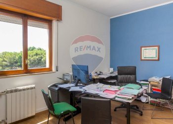 Ufficio - Quadrilocale Piazza Eroi D'ungheria
 
7, Catania - foto 21