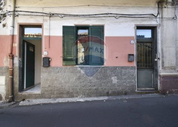 Edificio all\'aperto - Casa indipendente Via IV Novembre
 
65, Aci Catena - foto 18