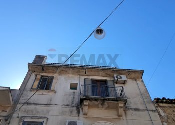 Edificio all\'aperto - Trilocale via Principe Branciforte
 
104, Militello in Val di Catania - foto 21