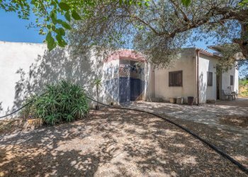 Casa all\'aperto - Villa Via Giuseppe Garibaldi
 
183, Caltagirone - foto 9