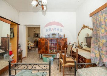 Sala da pranzo - Villa Via Giuseppe Garibaldi
 
183, Caltagirone - foto 6
