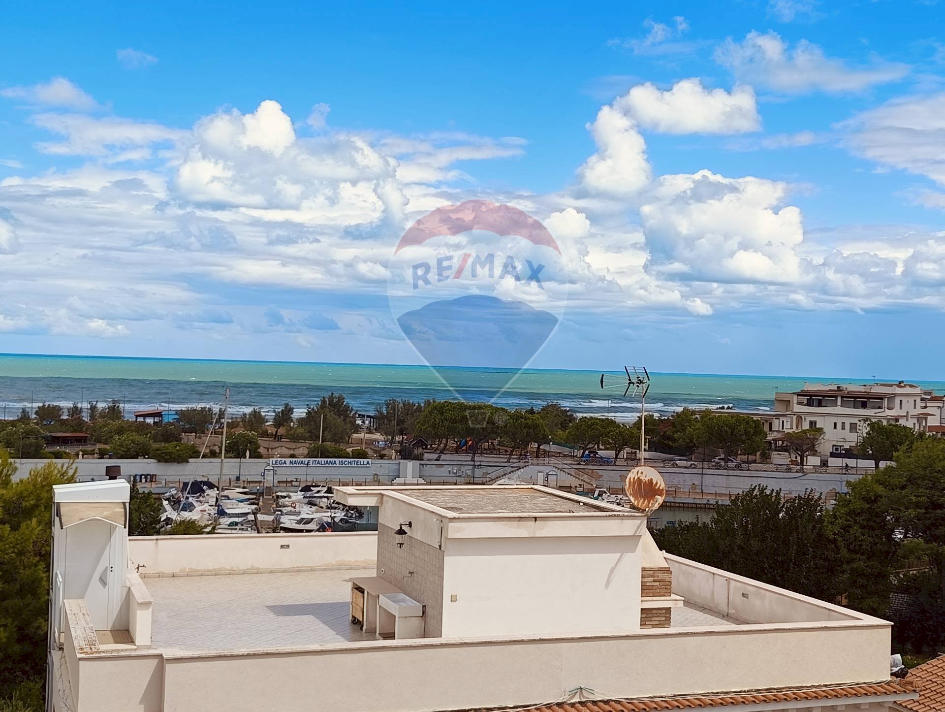 Vista dell\'acqua - Four-room apartment Viale Uria
 
183, Ischitella - photo 1