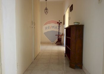 Hall / corridoio - Apartment Piombino - photo 13