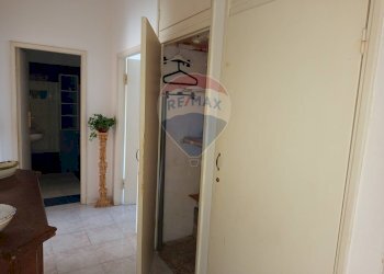 Hall / corridoio - Apartment Piombino - photo 14