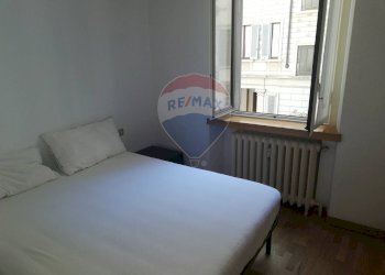 Camera / camera da letto - Bilocale Via Lorenzo Mascheroni
 
29, Milano - foto 24