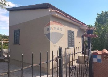 Casa all\'aperto - Independent house via avezzano, Sessa Aurunca - photo 2