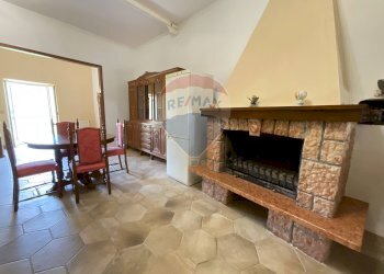 Sala da pranzo - Trilocale Poggio San Lorenzo - foto 5