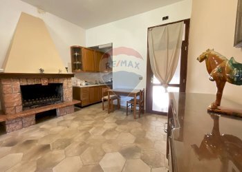 Cucina - Trilocale Poggio San Lorenzo - foto 7