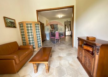 Sala da pranzo - Trilocale Poggio San Lorenzo - foto 12