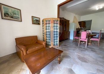 Sala da pranzo - Trilocale Poggio San Lorenzo - foto 15