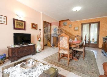 Sala da pranzo - Villa a Schiera VIA BERGAMINA
 
53, Arcore - foto 14