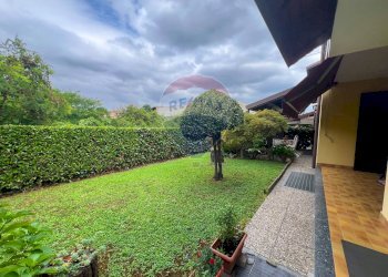 Giardino - Villa a Schiera VIA BERGAMINA
 
53, Arcore - foto 4