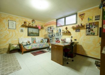 Camera / camera da letto - Villa a Schiera VIA BERGAMINA
 
53, Arcore - foto 67