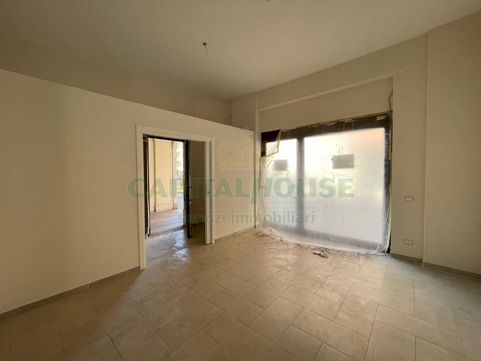 Foto 2 - Locale Commerciale Via Casale, Avellino - foto 2