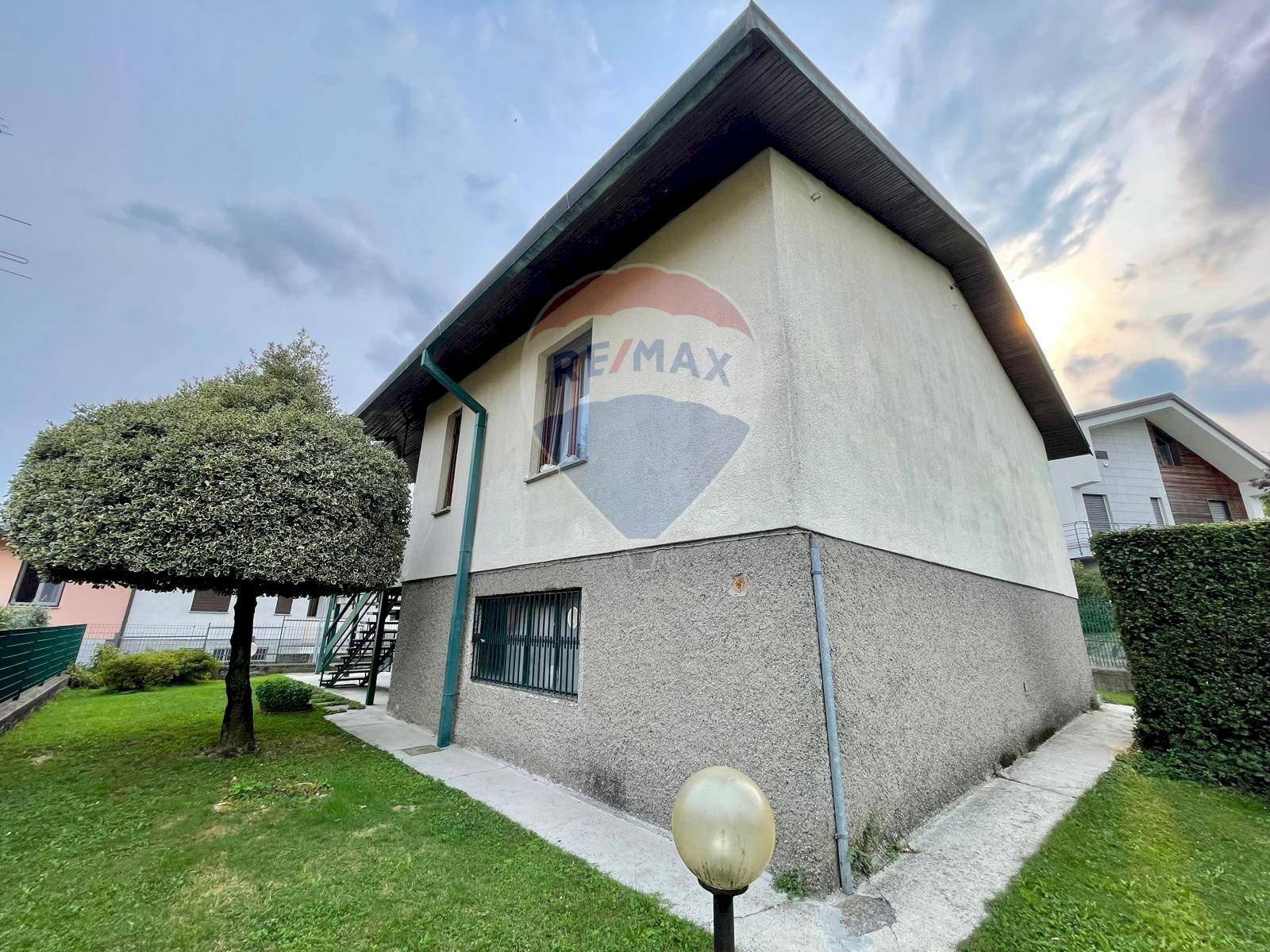 Casa all\'aperto - Villa Via Tiziano, Cucciago - foto 2