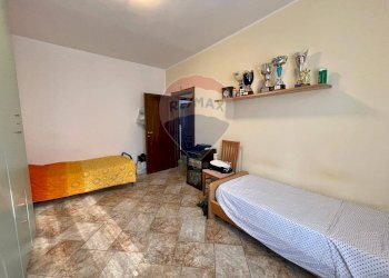 Camera / camera da letto - Villa Via Tiziano, Cucciago - foto 14