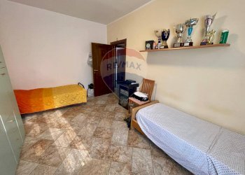 Camera / camera da letto - Villa Via Tiziano, Cucciago - foto 15