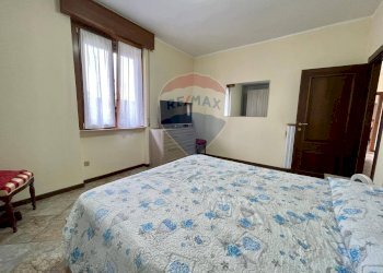 Camera / camera da letto - Villa Via Tiziano, Cucciago - foto 32