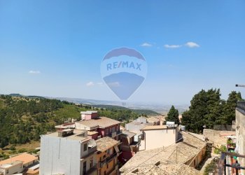 Edificio all\'aperto - Casa indipendente via Borgo Maddalena
 
40, Chiaramonte Gulfi - foto 25