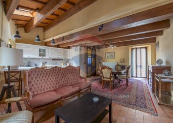 Sala da pranzo - Appartamento Via Oriolo
 
14, Tocco da Casauria - foto 3