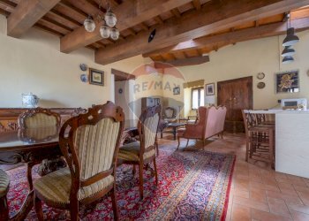 Sala da pranzo - Appartamento Via Oriolo
 
14, Tocco da Casauria - foto 5