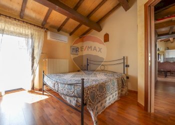 Camera / camera da letto - Appartamento Via Oriolo
 
14, Tocco da Casauria - foto 10