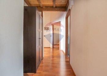 Hall / corridoio - Appartamento Via Oriolo
 
14, Tocco da Casauria - foto 13