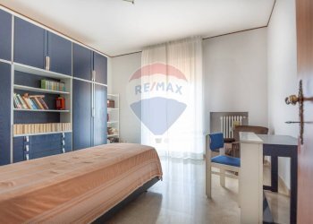 Camera / camera da letto - Appartamento via dei Martiri Lancianesi
 
49, Chieti - foto 13
